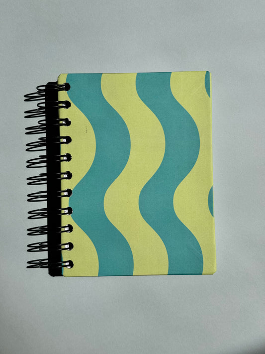 Libreta mini azul y verde.